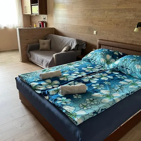 Apartman Aqua Apartmanhaz Siófok