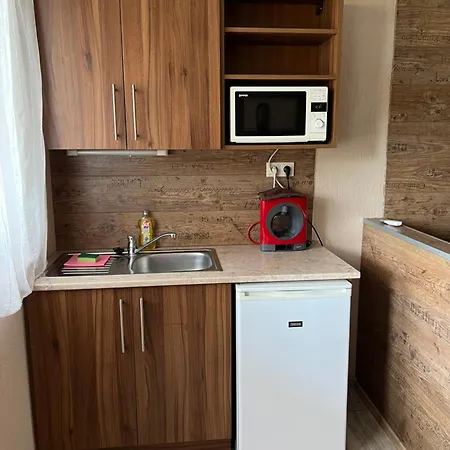 Apartman Aqua Apartmanhaz *