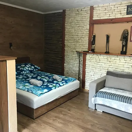 Apartman Aqua Apartmanhaz