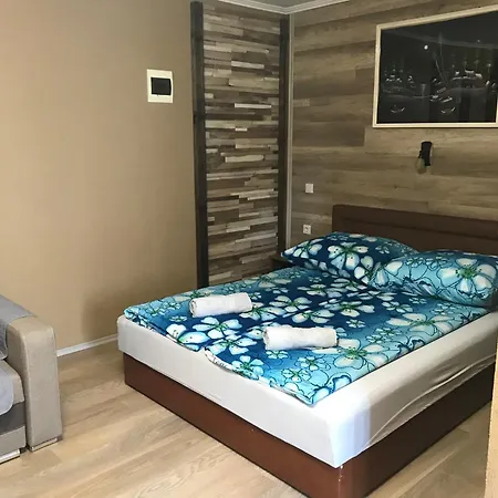 Aqua Apartmanhaz * Siófok