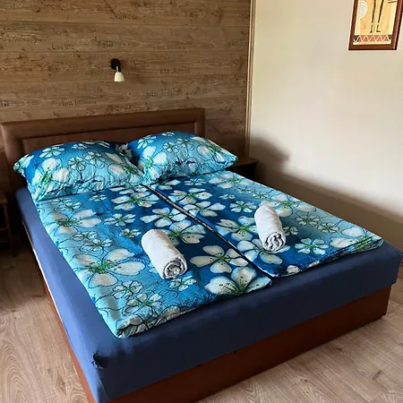 Apartman Aqua Apartmanhaz