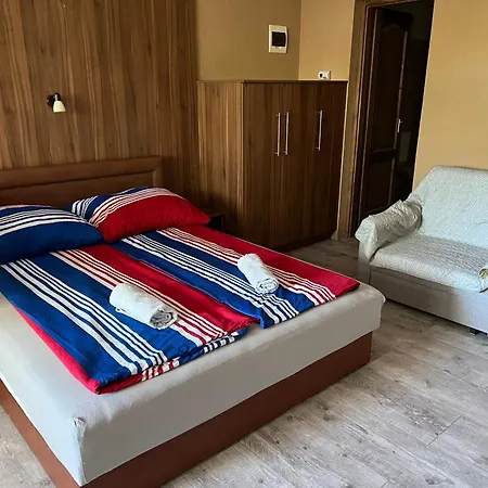 Apartman Aqua Apartmanhaz *