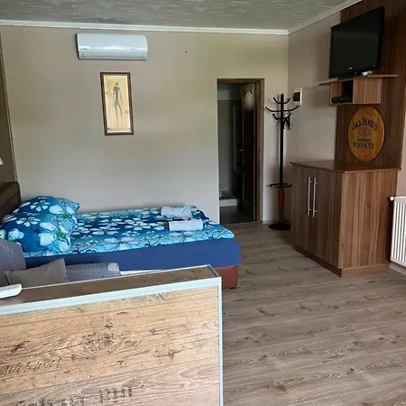 Apartment Aqua Apartmanhaz